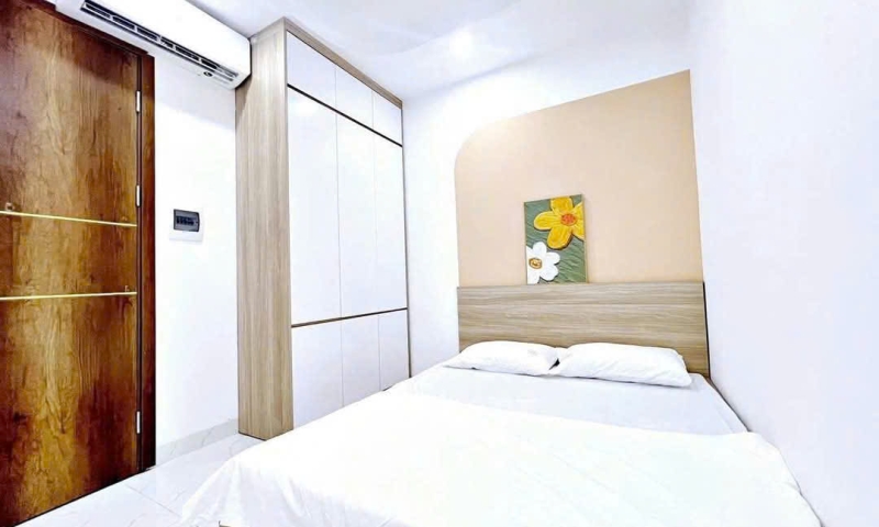 CĂN HỘ DỊCH VỤ VỊ TRÍ ĐẸP - PHÂN LÔ QUÂN ĐỘI - 5M Ô TÔ TRÁNH DỪNG ĐỖ - 2 THOÁNG